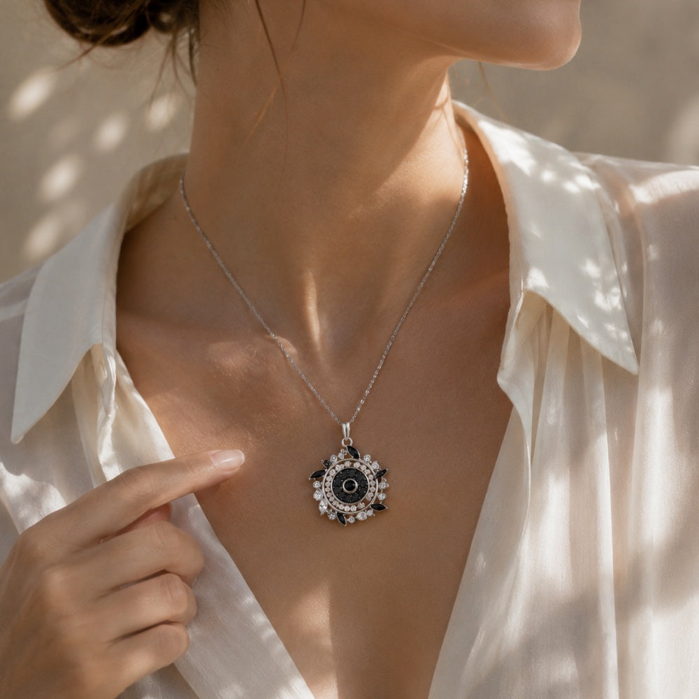 Vintage Laurel Leaf Snap Charm | 18mm Crystal Botanical Interchangeable Pendant
