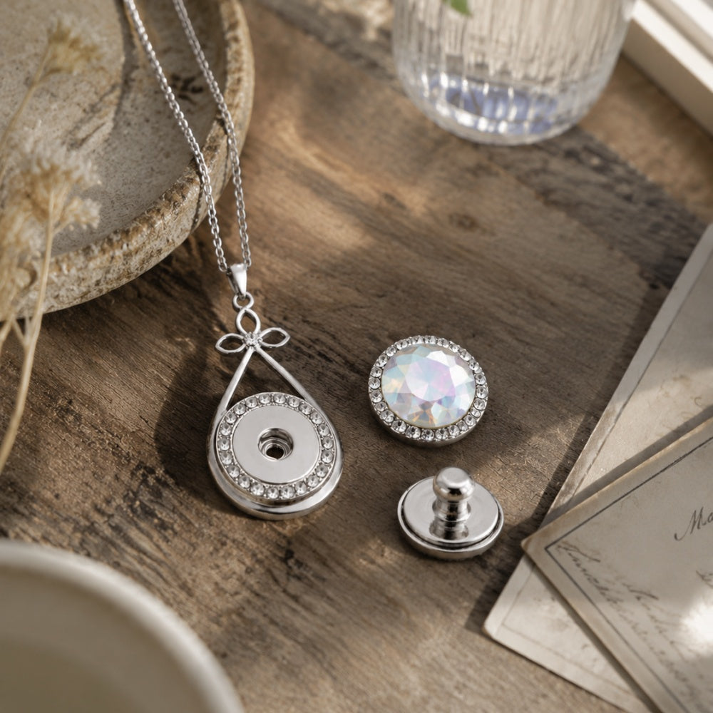 18mm Crystal Bow Teardrop Snap Charm Necklace
