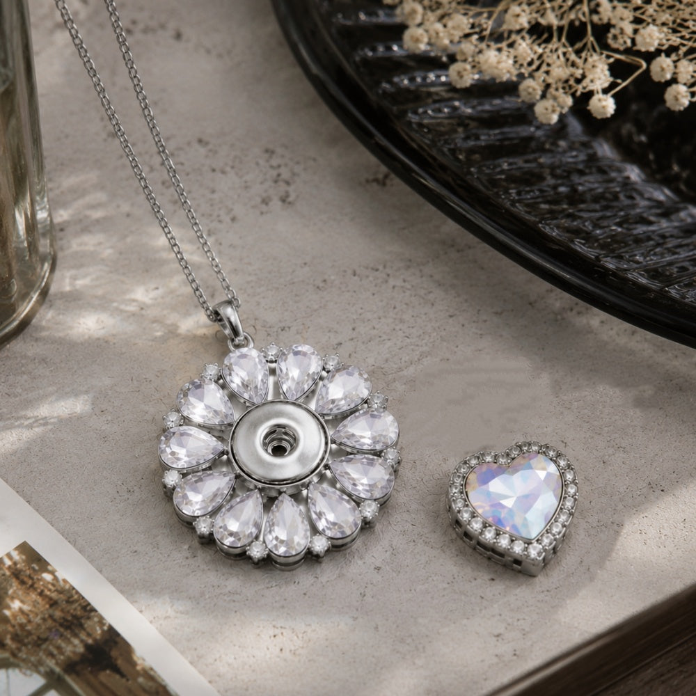 18mm Clear Crystal Flower Snap Charm | Sparkling Floral Pendant Necklace