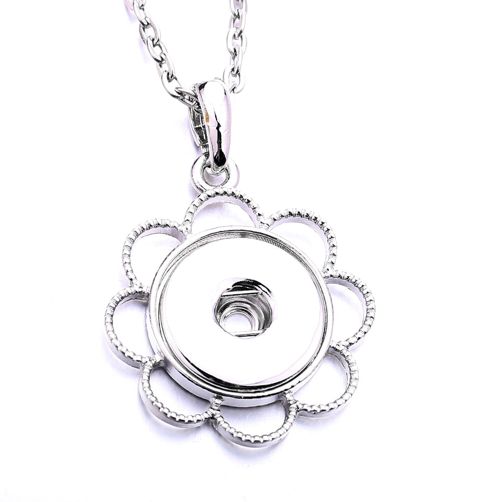 18mm Elegant Petal Snap Charm Necklace | Minimal Floral Inspired Pendant