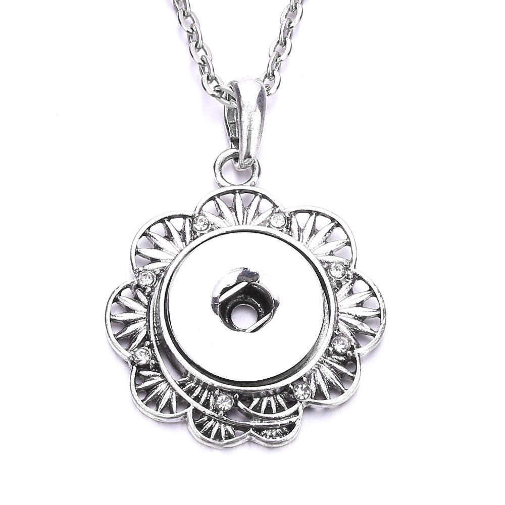 18mm Vintage Floral Snap Charm Necklace | Decorative Flower Pendant