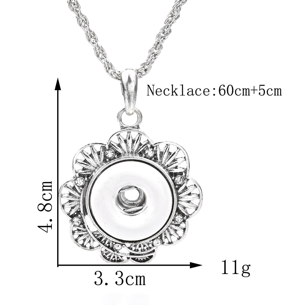 18mm Vintage Floral Snap Charm Necklace | Decorative Flower Pendant