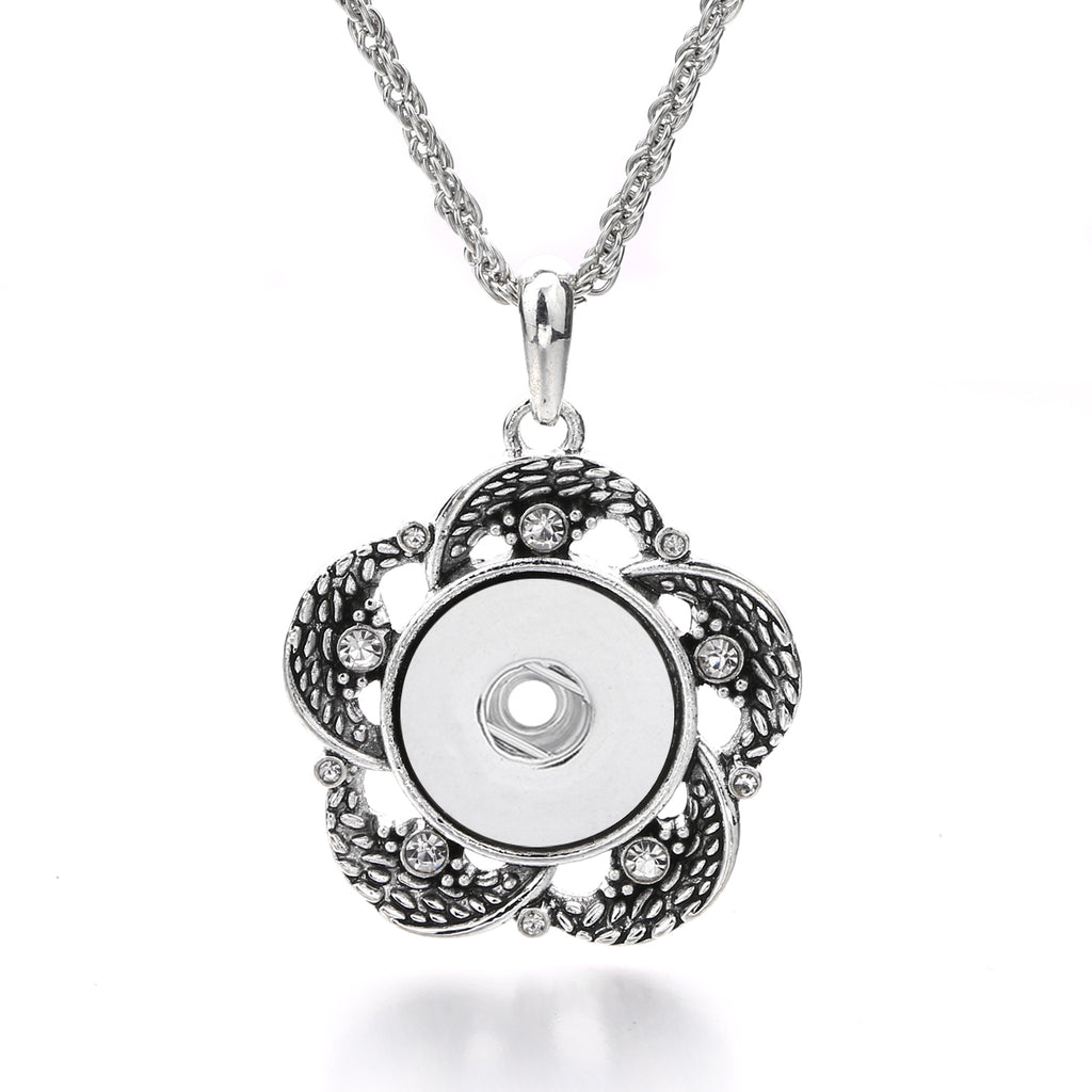 18mm Vintage Silver Hollow Flower Rhinestone Interchangeable Snap Necklace