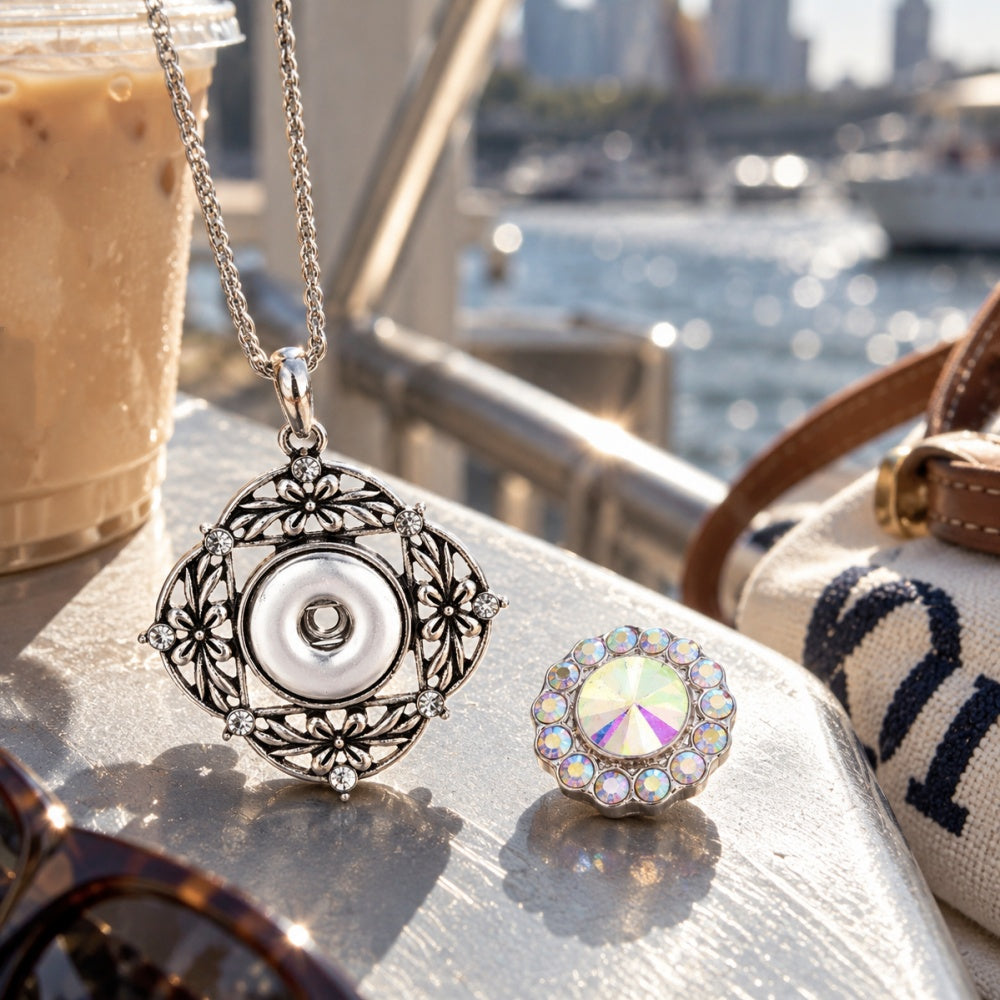 18mm Four-Petal Floral Snap Charm | Vintage Openwork Interchangeable Necklace