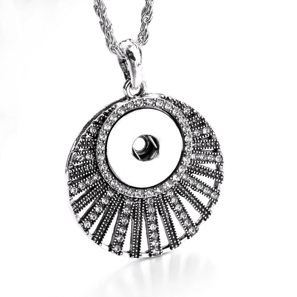 18mm Crescent Radiance Snap Charm | Interchangeable Rhinestone Pendant