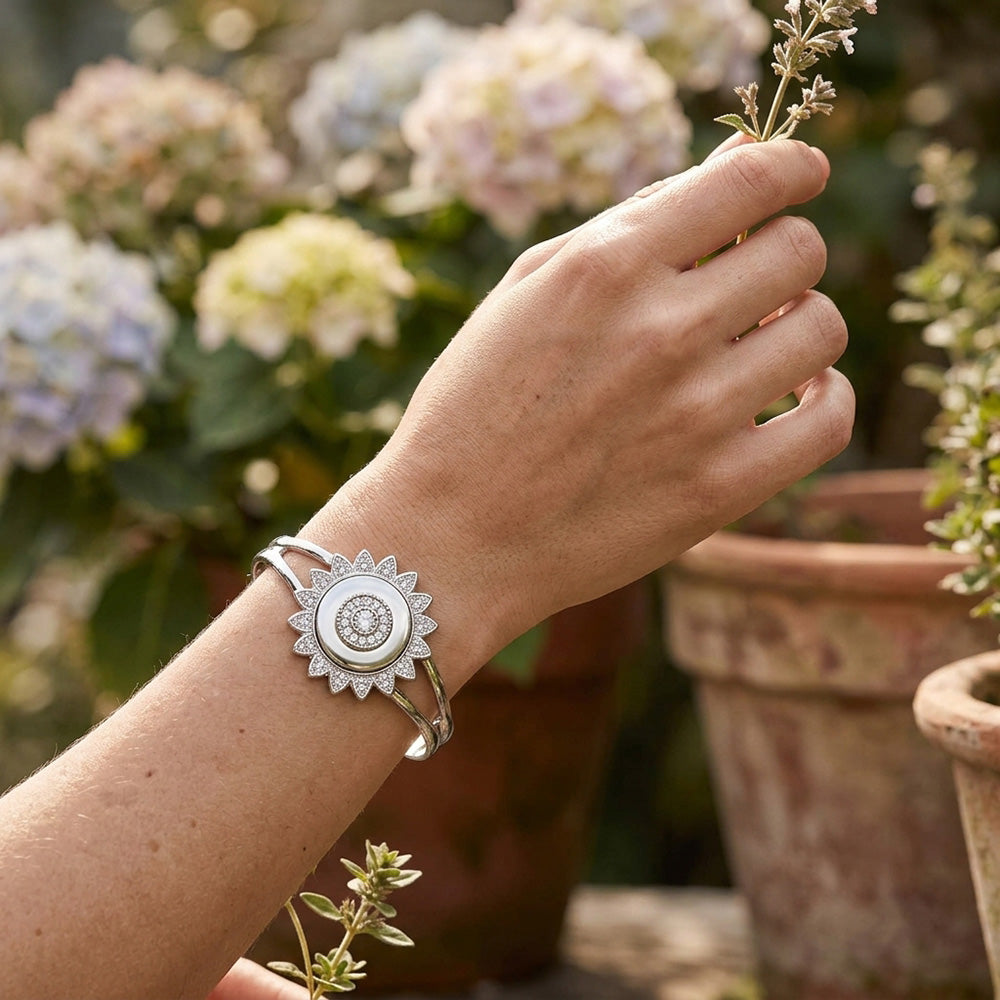 Silver Sunflower Snap Bracelet – A Symbol of Light, Love & New Beginnings